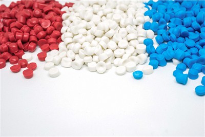 Tko je izumio plastiku? Stoljeće evolucije plastike